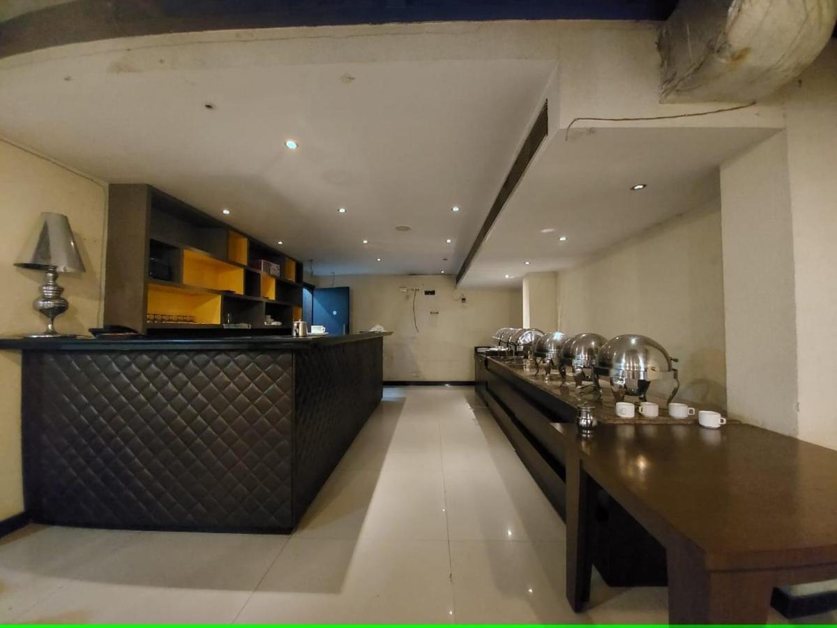 Orbit Hotel - Bagdogra Exteriör bild