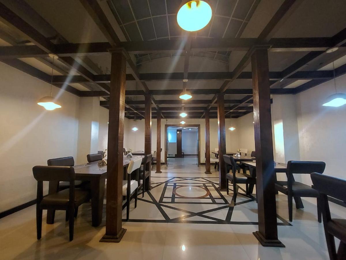 Orbit Hotel - Bagdogra Exteriör bild