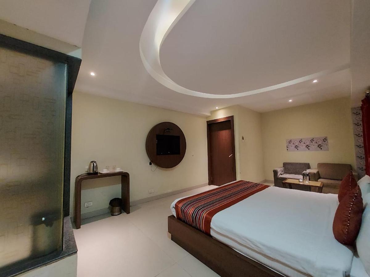 Orbit Hotel - Bagdogra Exteriör bild
