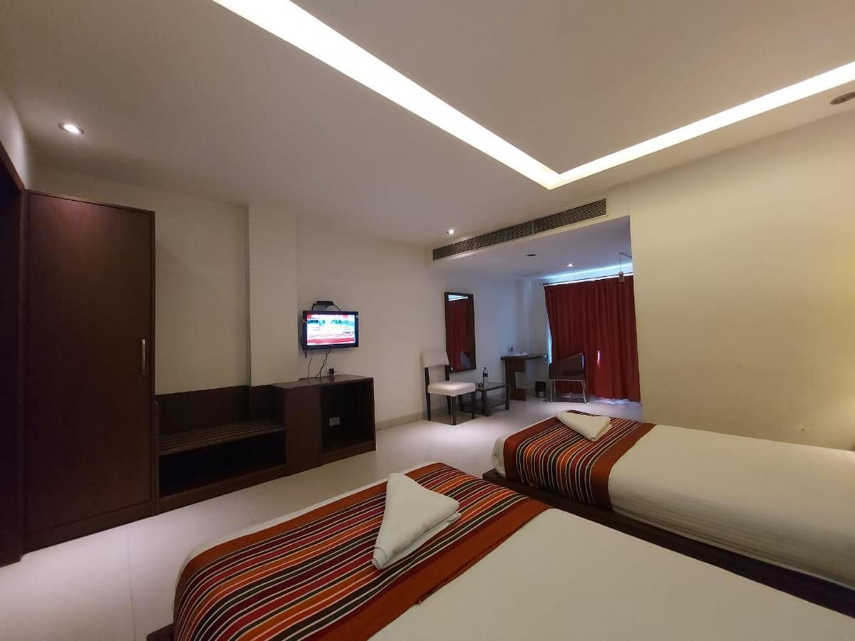 Orbit Hotel - Bagdogra Exteriör bild