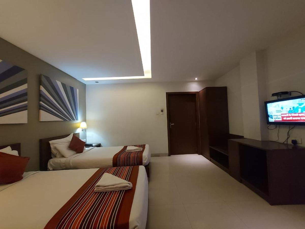 Orbit Hotel - Bagdogra Exteriör bild