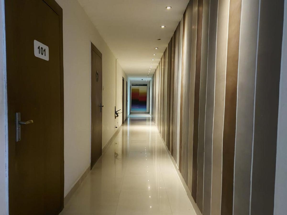 Orbit Hotel - Bagdogra Exteriör bild