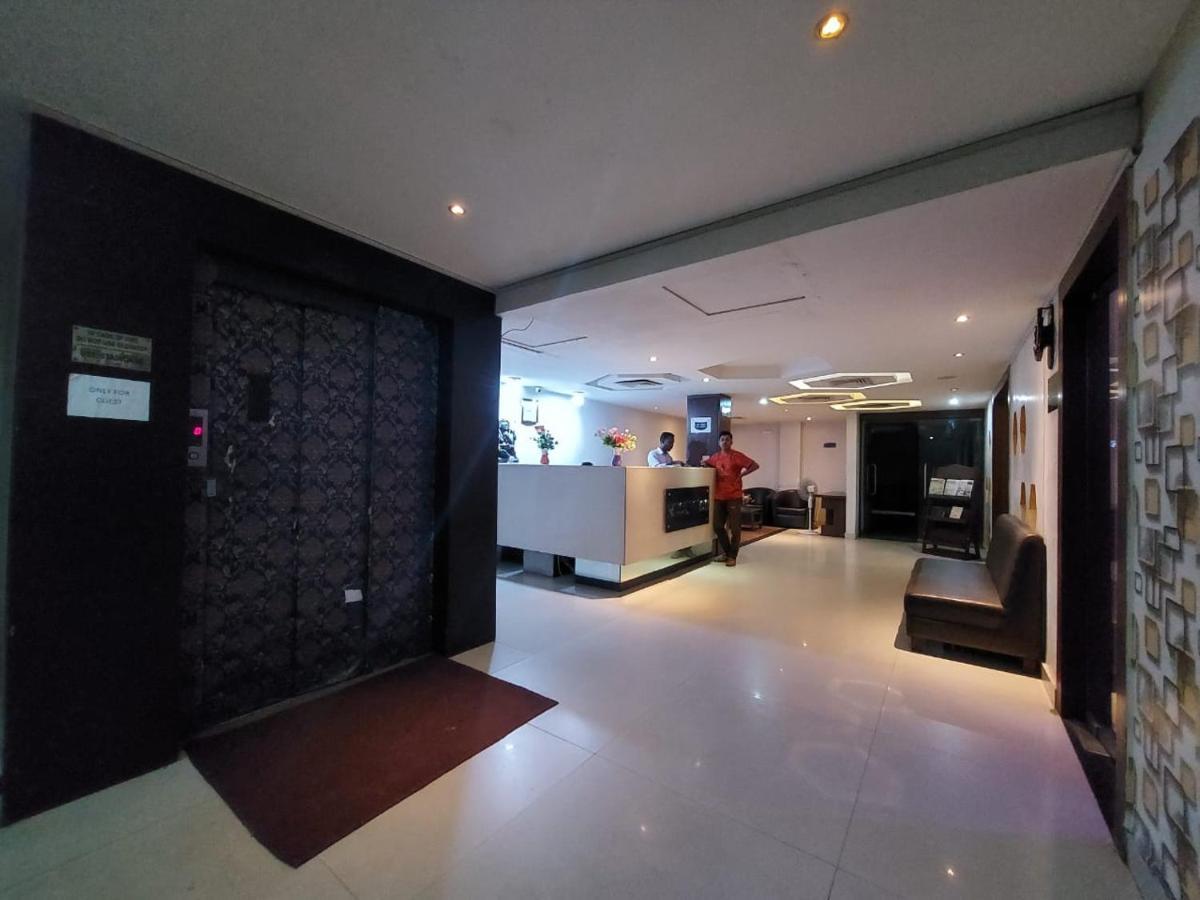 Orbit Hotel - Bagdogra Exteriör bild
