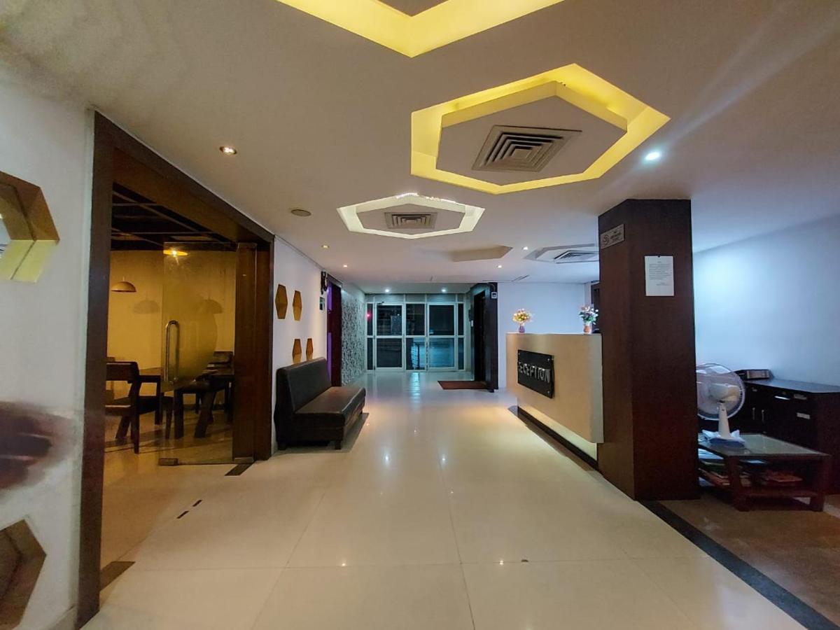 Orbit Hotel - Bagdogra Exteriör bild