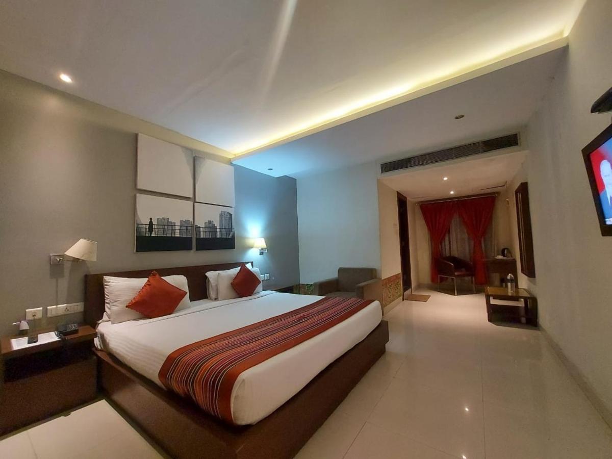 Orbit Hotel - Bagdogra Exteriör bild