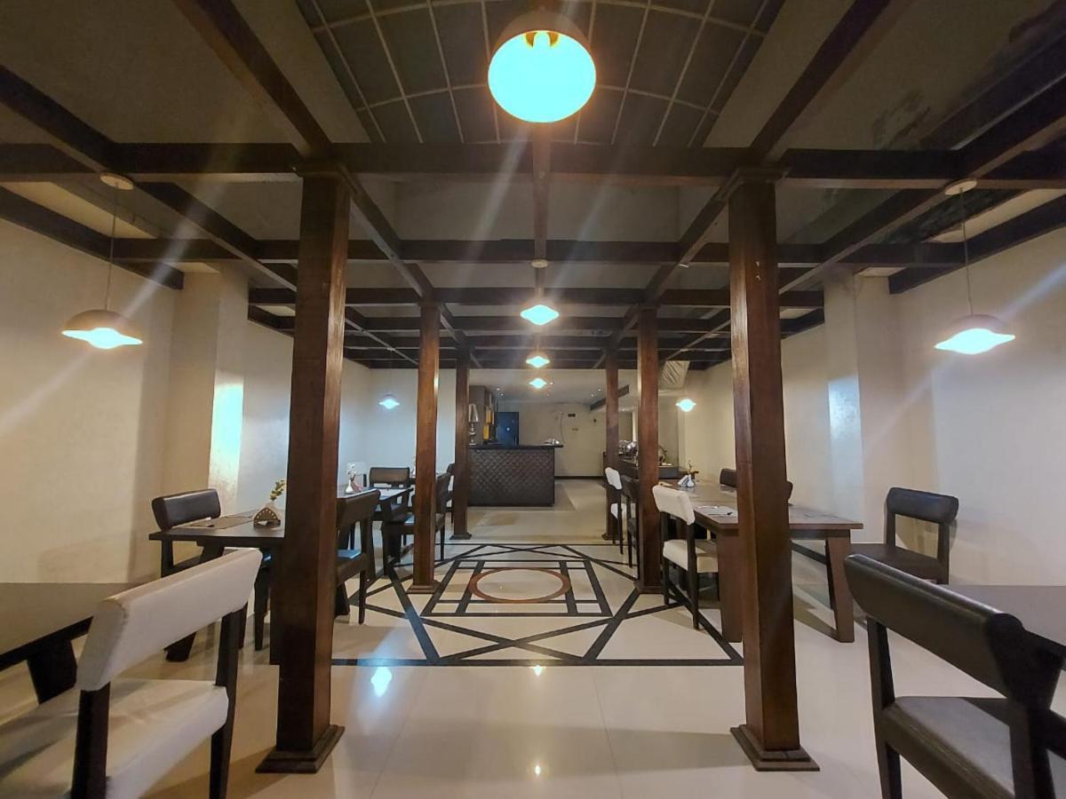Orbit Hotel - Bagdogra Exteriör bild