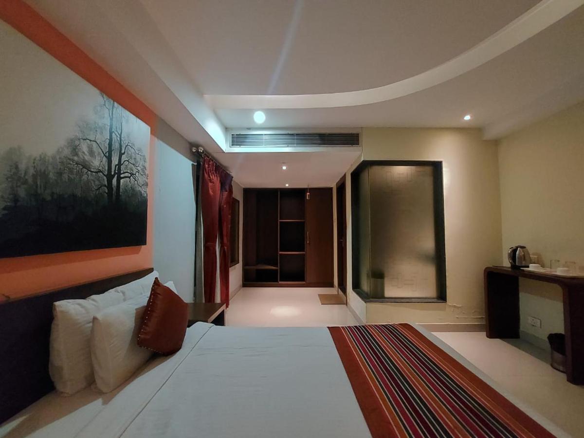 Orbit Hotel - Bagdogra Exteriör bild